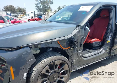 2023 BMW Xm из США, поврежденный, VIN 5YM23CS03P9S14959